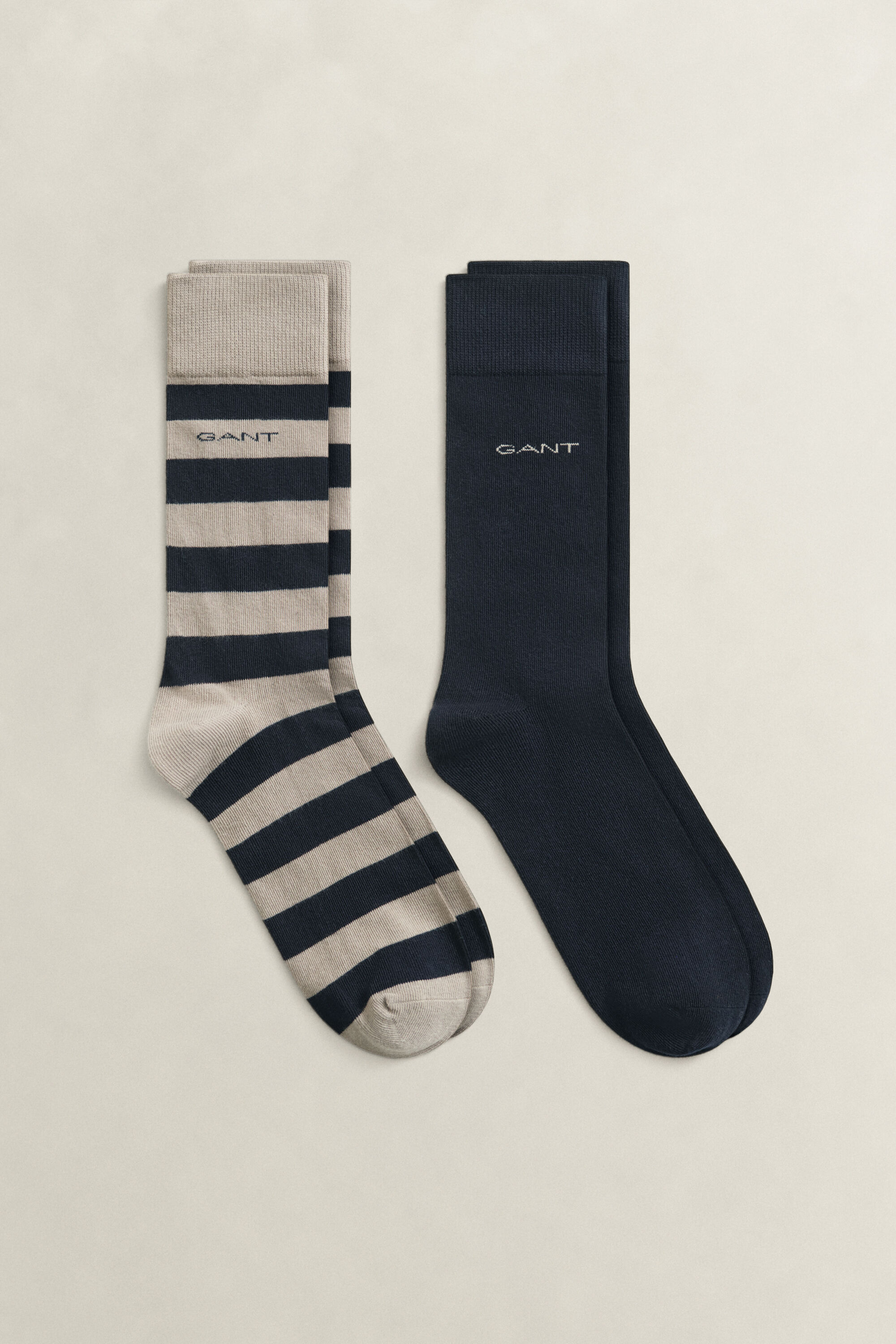 Lot de 2 paires de chaussettes unies et à larges rayures