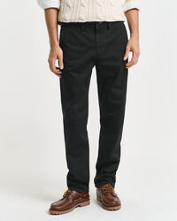 Pantalon chino coupe regular en sergé