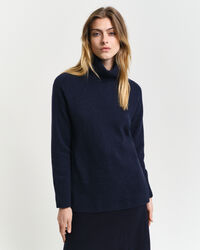 Pull col roulé avec finitions à chevrons