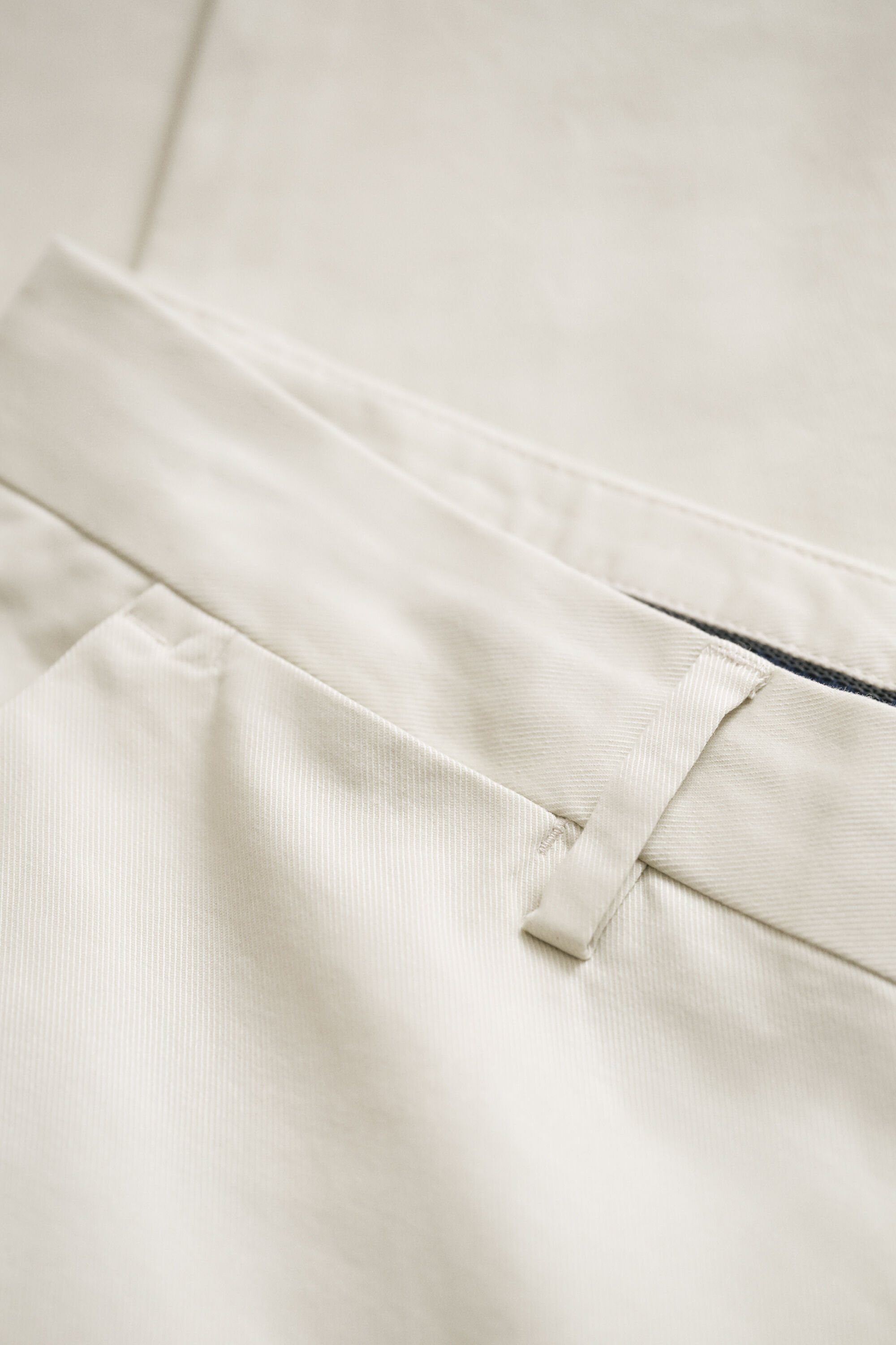 Pantalon chino élégant coupe regular