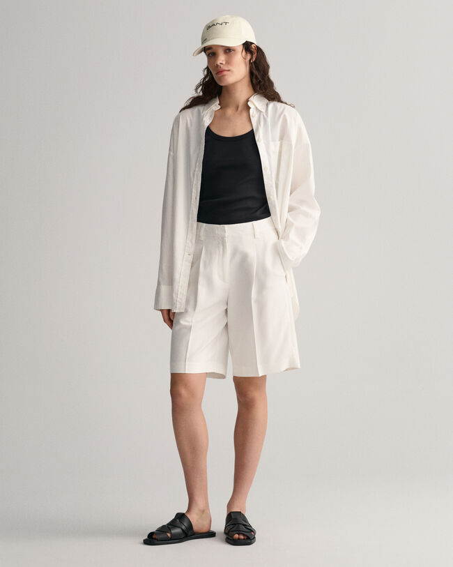 Short relaxed fit pliss&eacute;