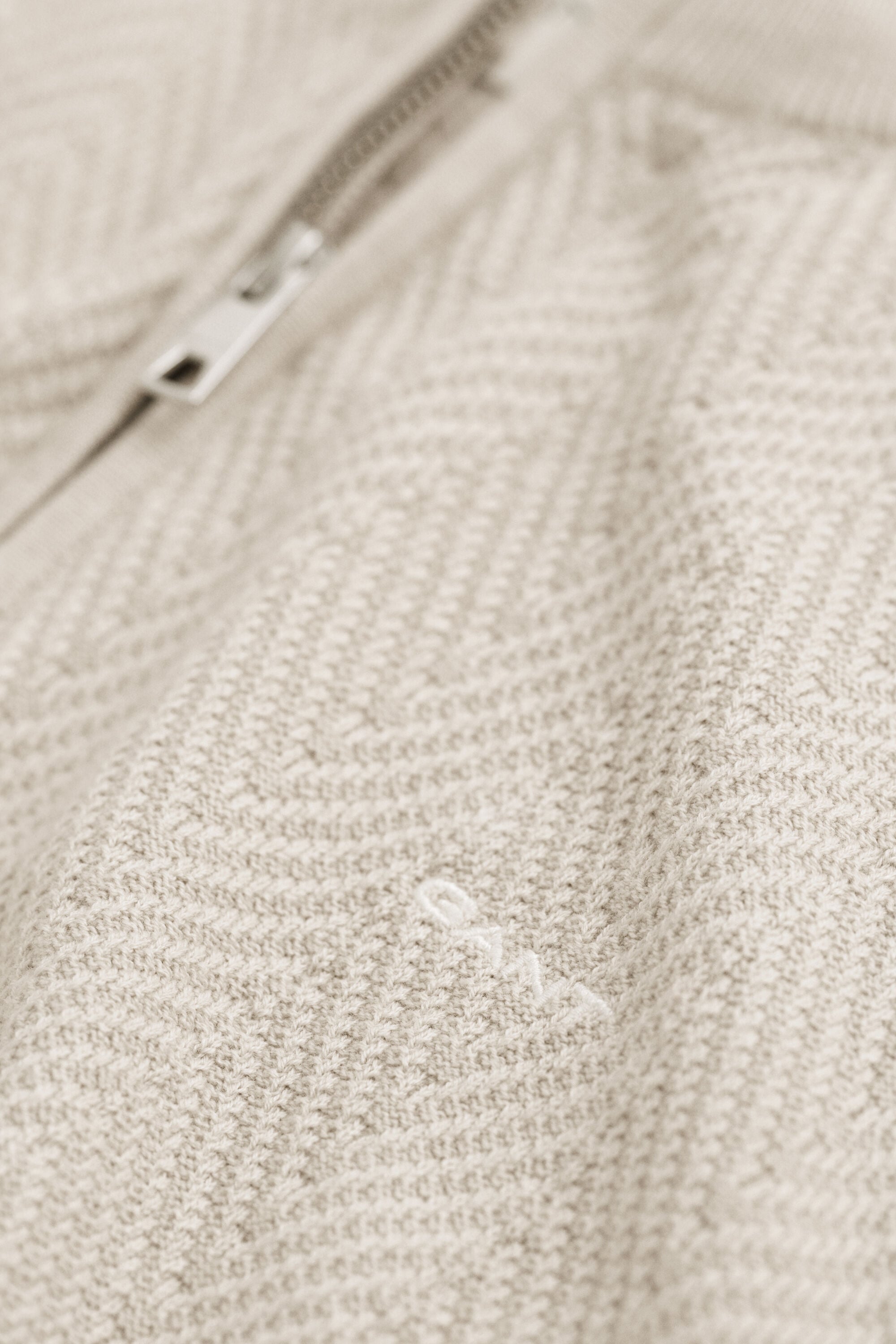 Pull à demi-zip avec chevrons