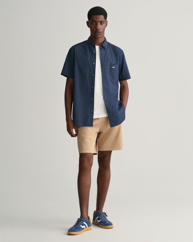 Chemise regular fit &agrave; imprim&eacute; et manches courtes