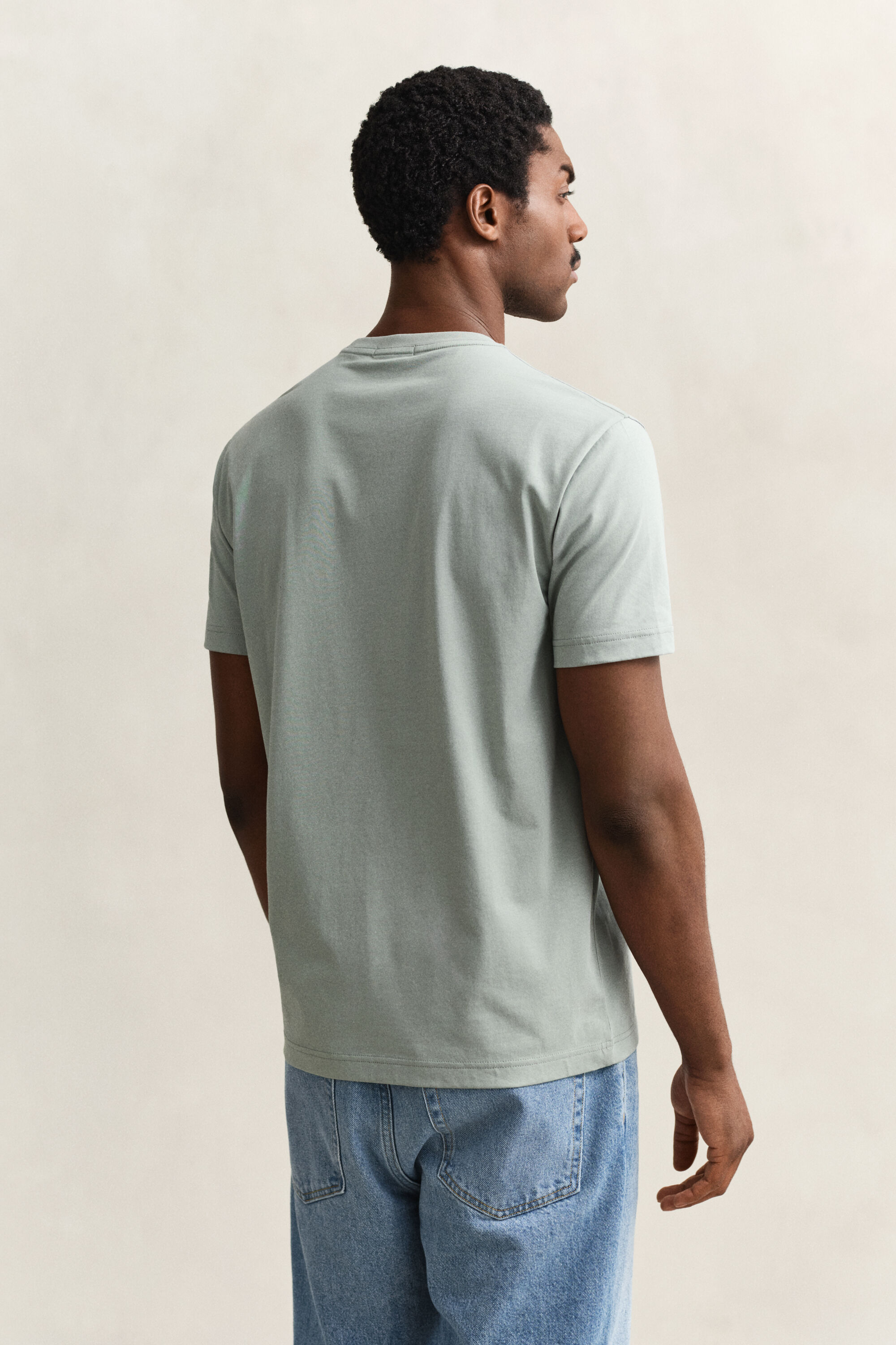 T-shirt coupe regular Shield