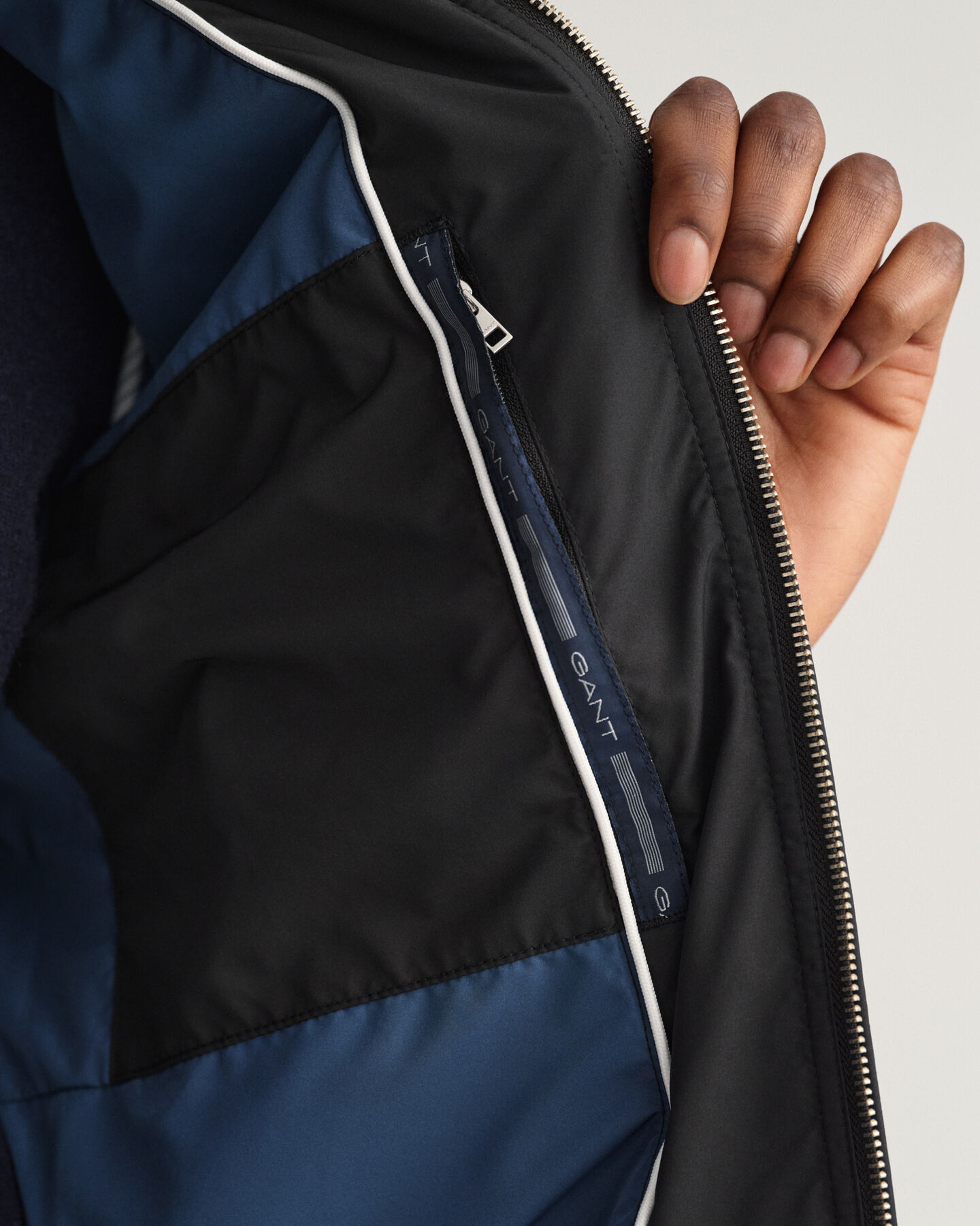 Veste Windcheater matelass&eacute;e