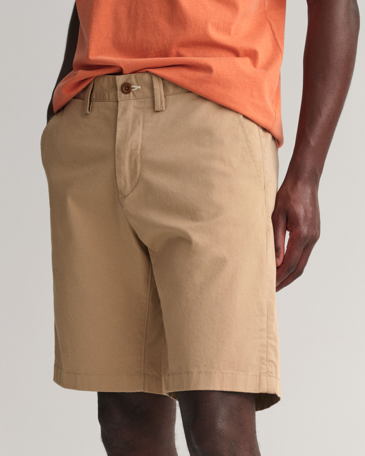 Short slim fit en serg&eacute; Hallden