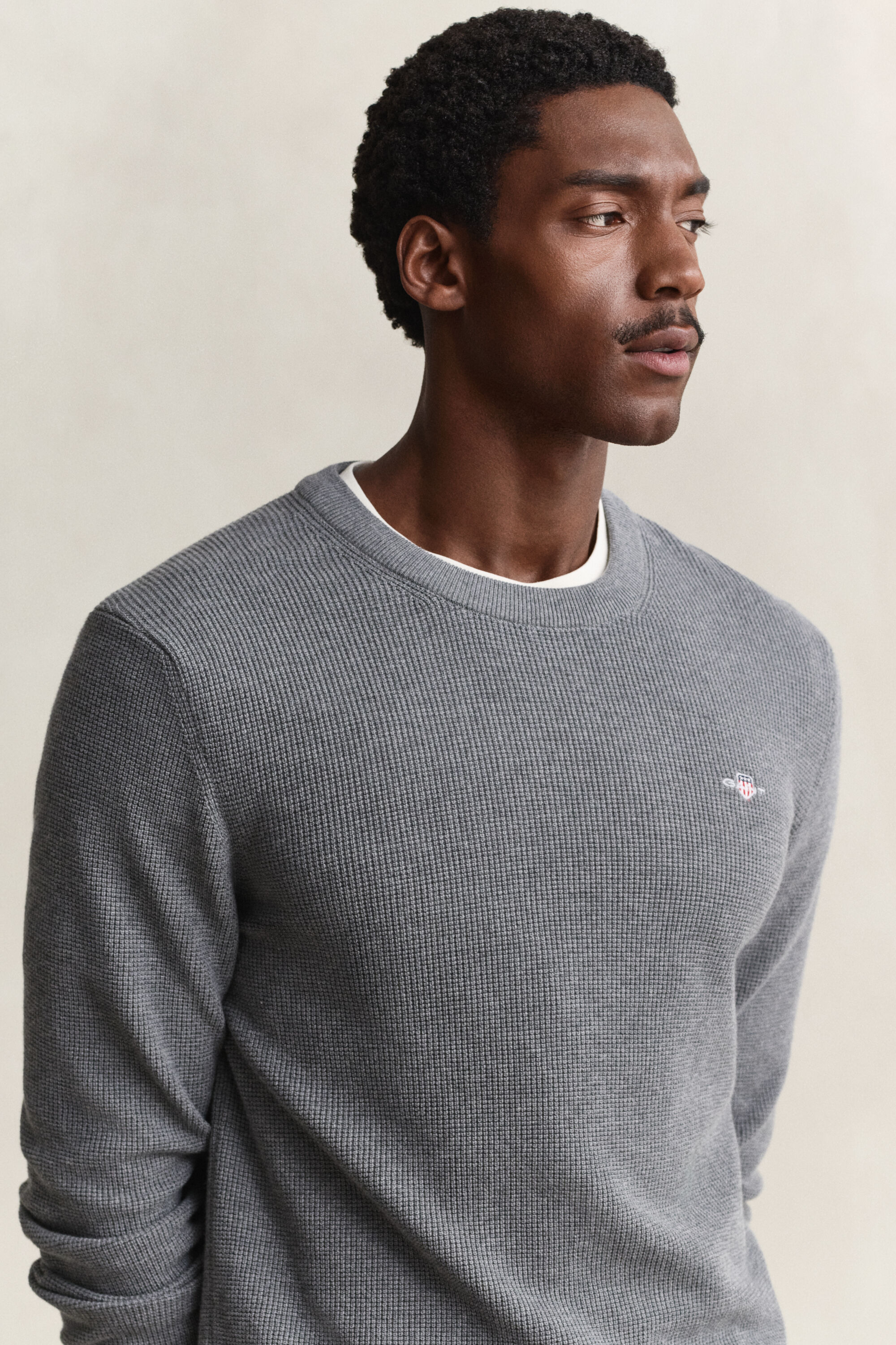 Pull col rond en coton texturé