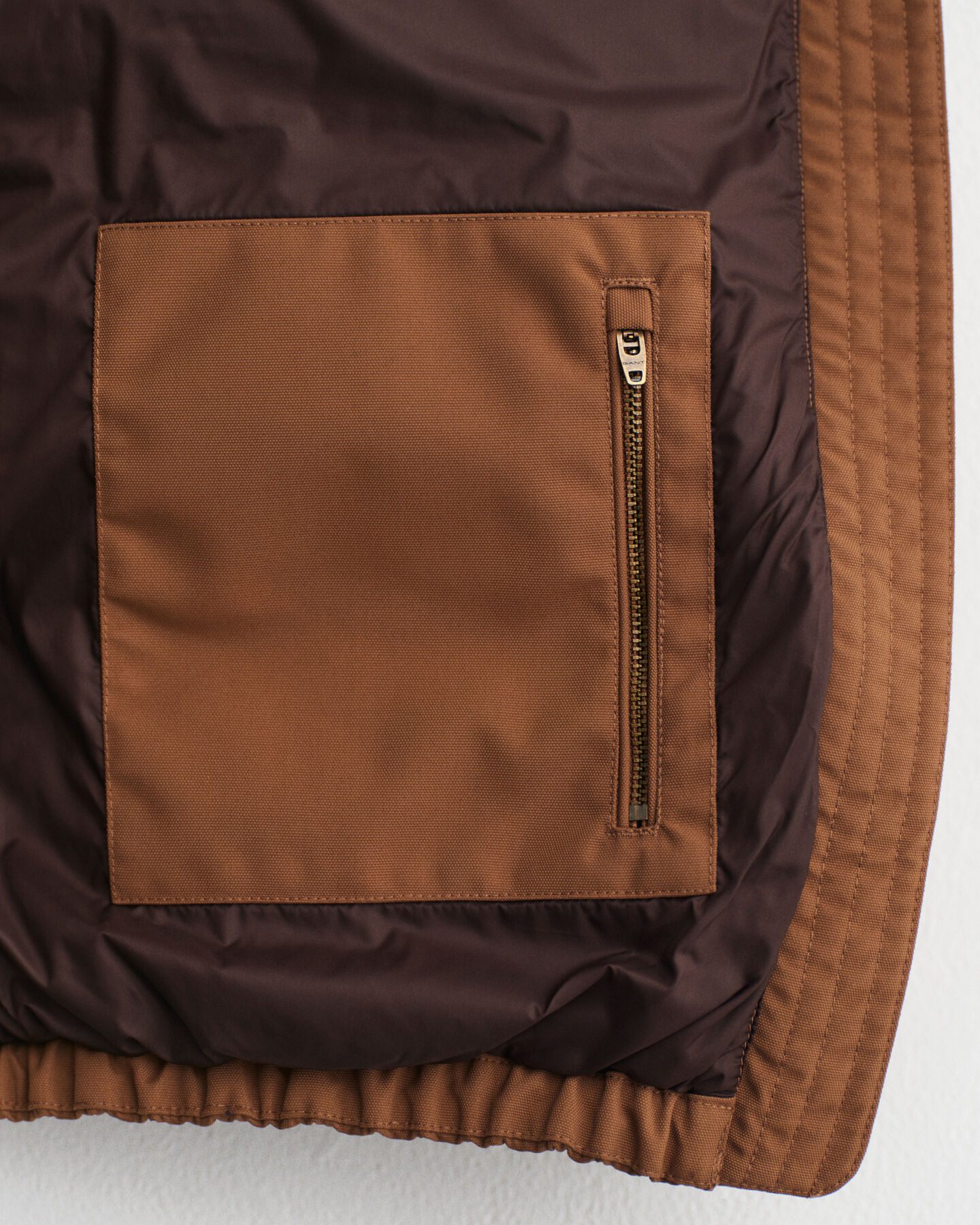 Veste rembourr&eacute;e avec col en fourrure synth&eacute;tique