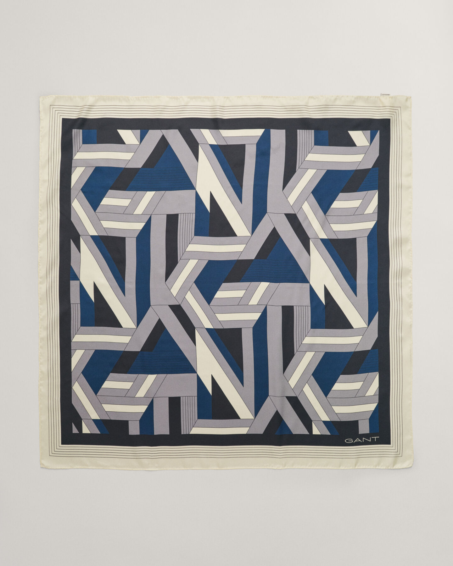 Foulard en soie à imprimé Letters