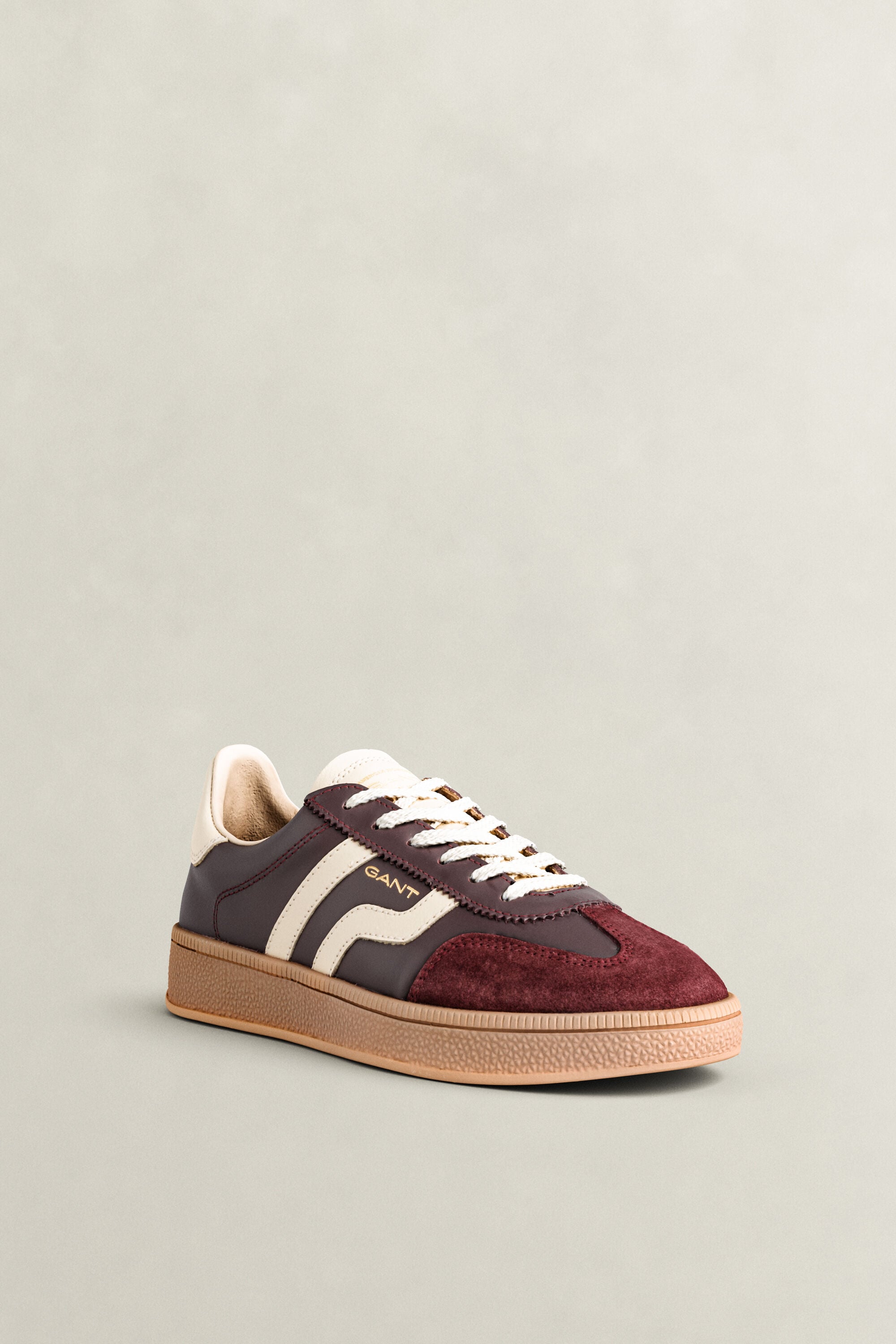 Baskets en daim et cuir Cuzima