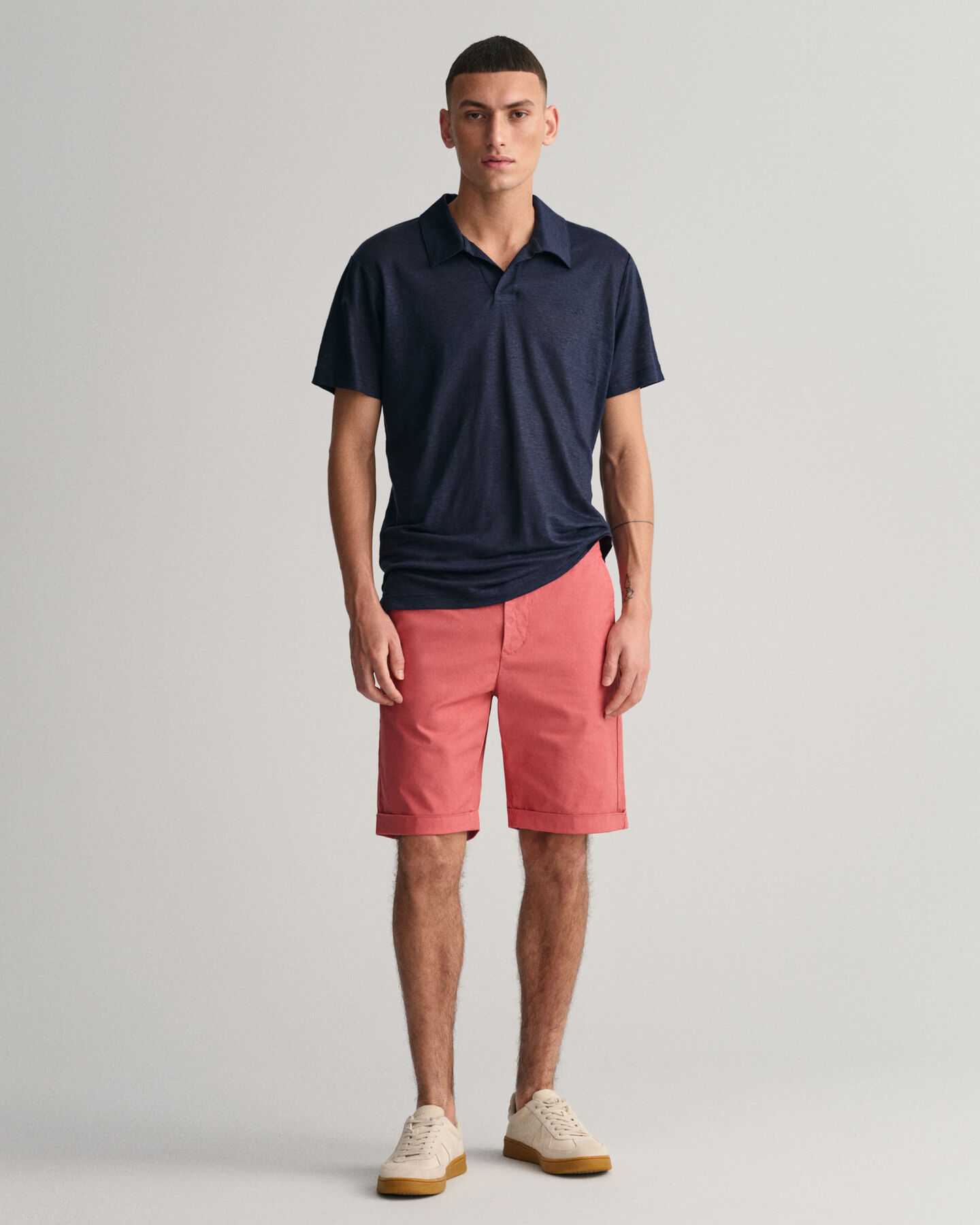 Short regular fit Sunfaded Allister