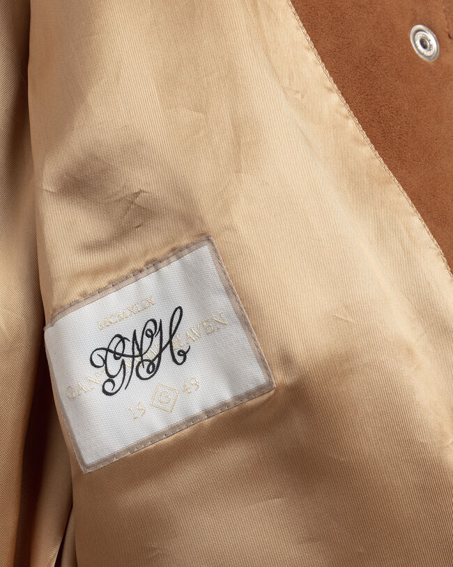 Manteau en daim avec ceinture