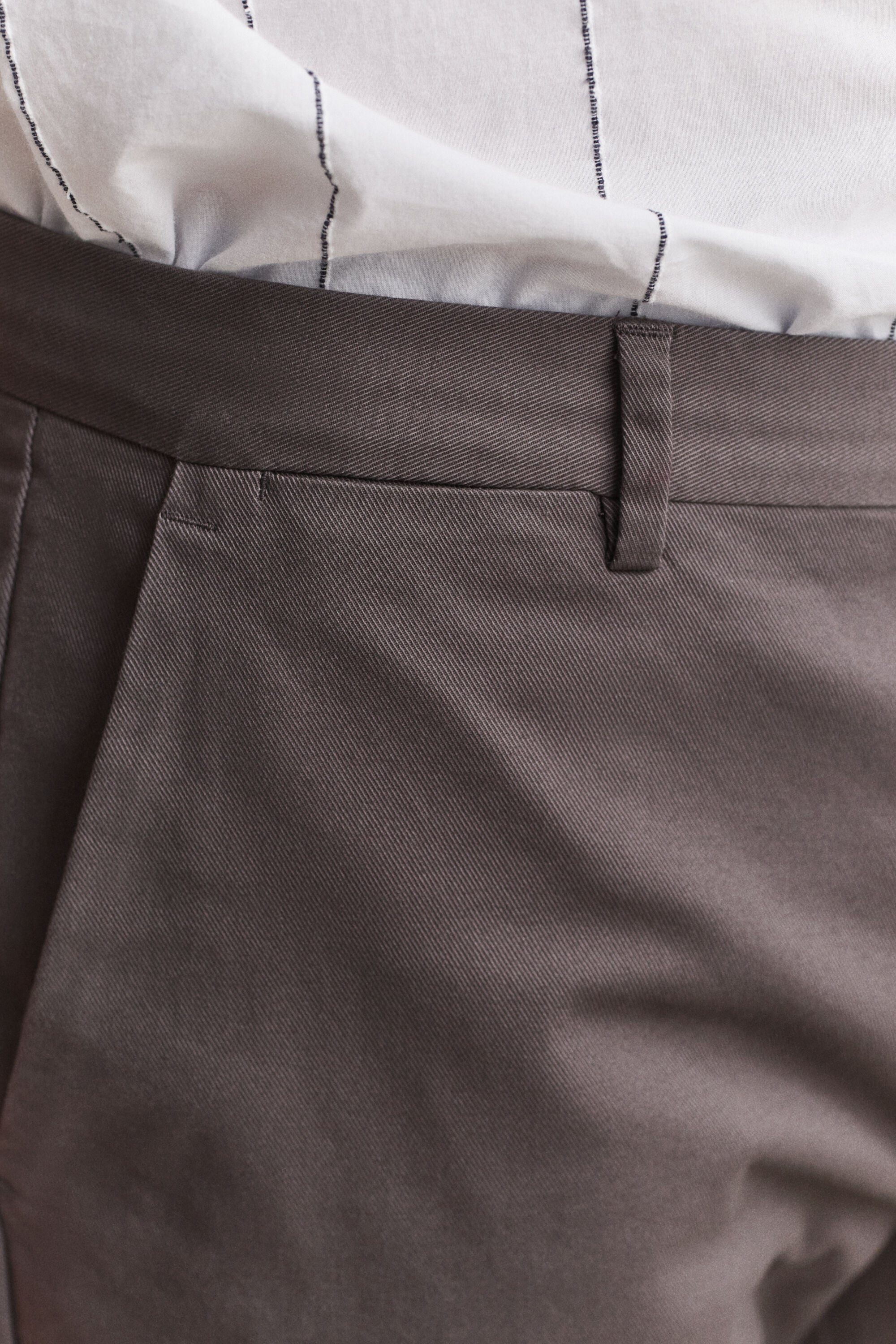 Pantalon chino élégant coupe regular