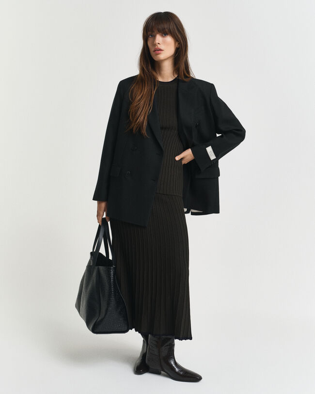 Pull côtelé contrastant à manches courtes