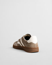 Baskets en daim Cuzmo