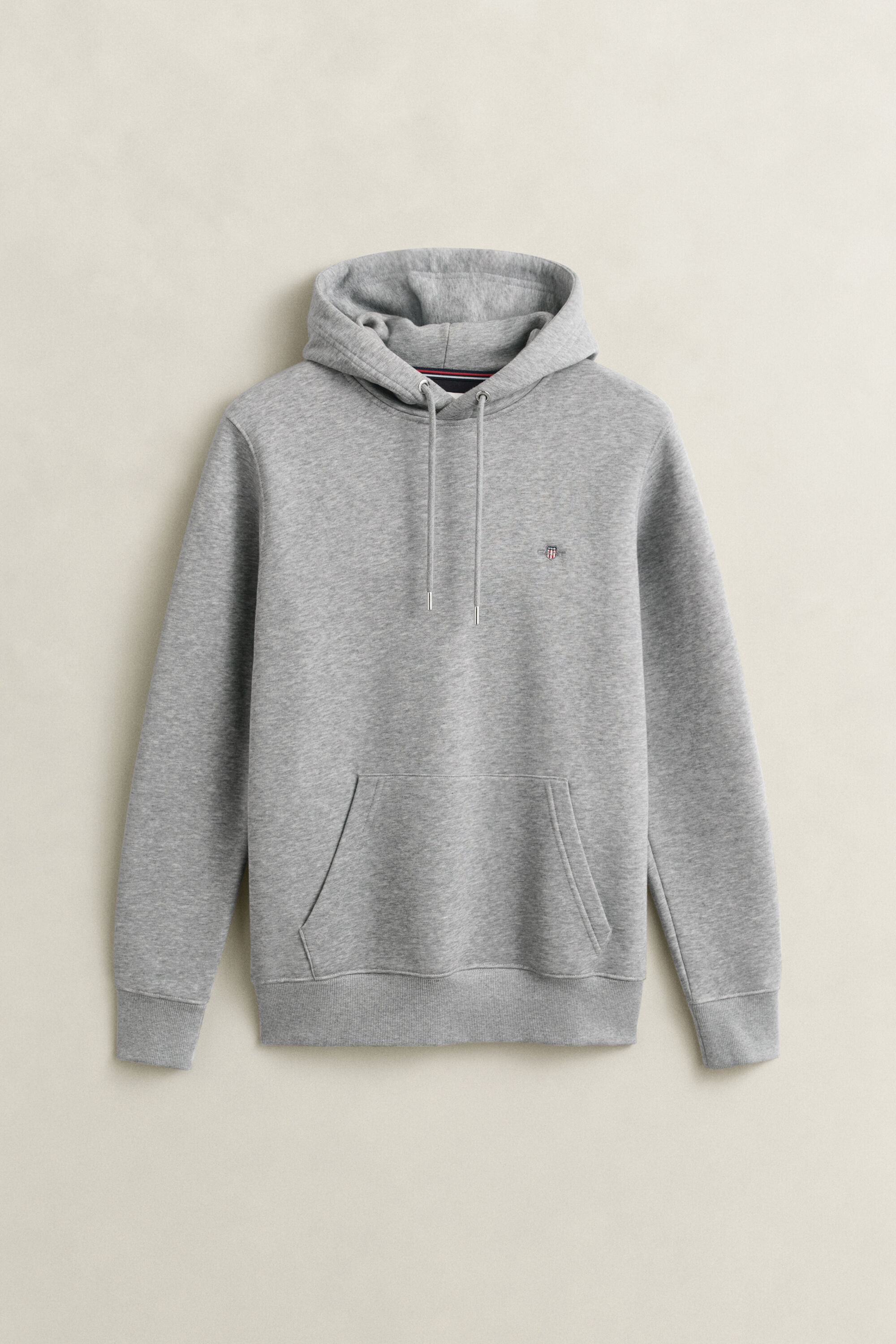 Sweat à capuche avec écusson