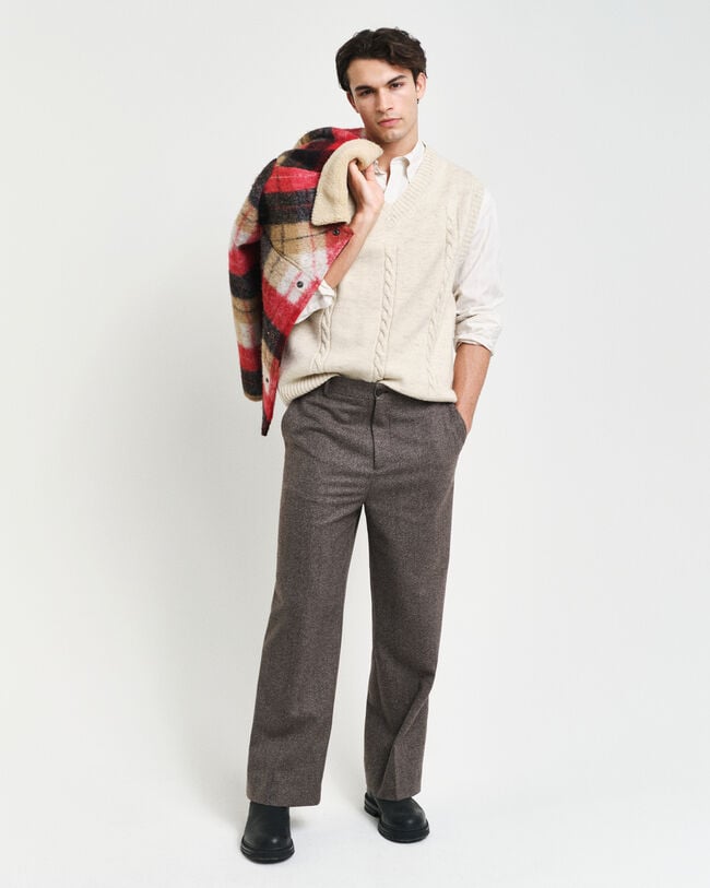 Veste sans manches col V sans manches en maille torsadée