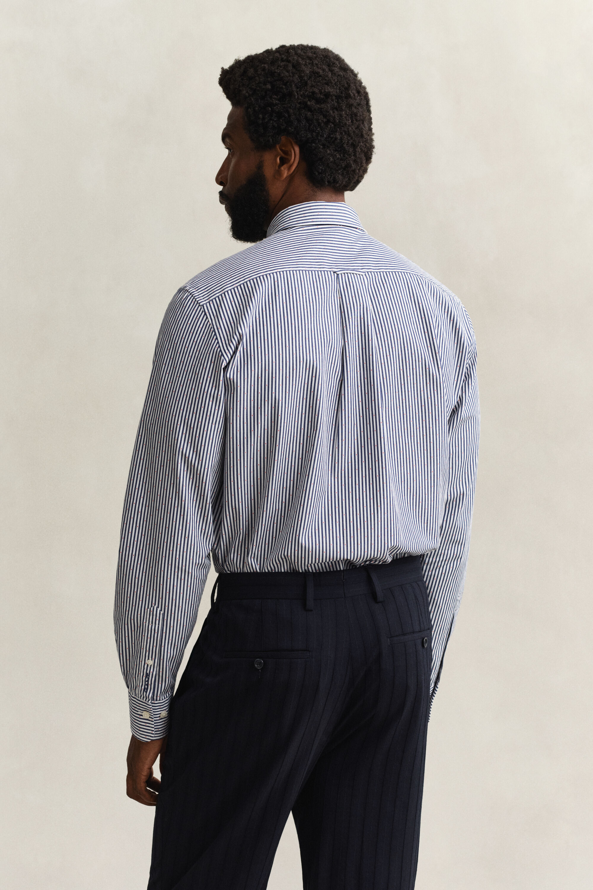 Chemise en fil coupé