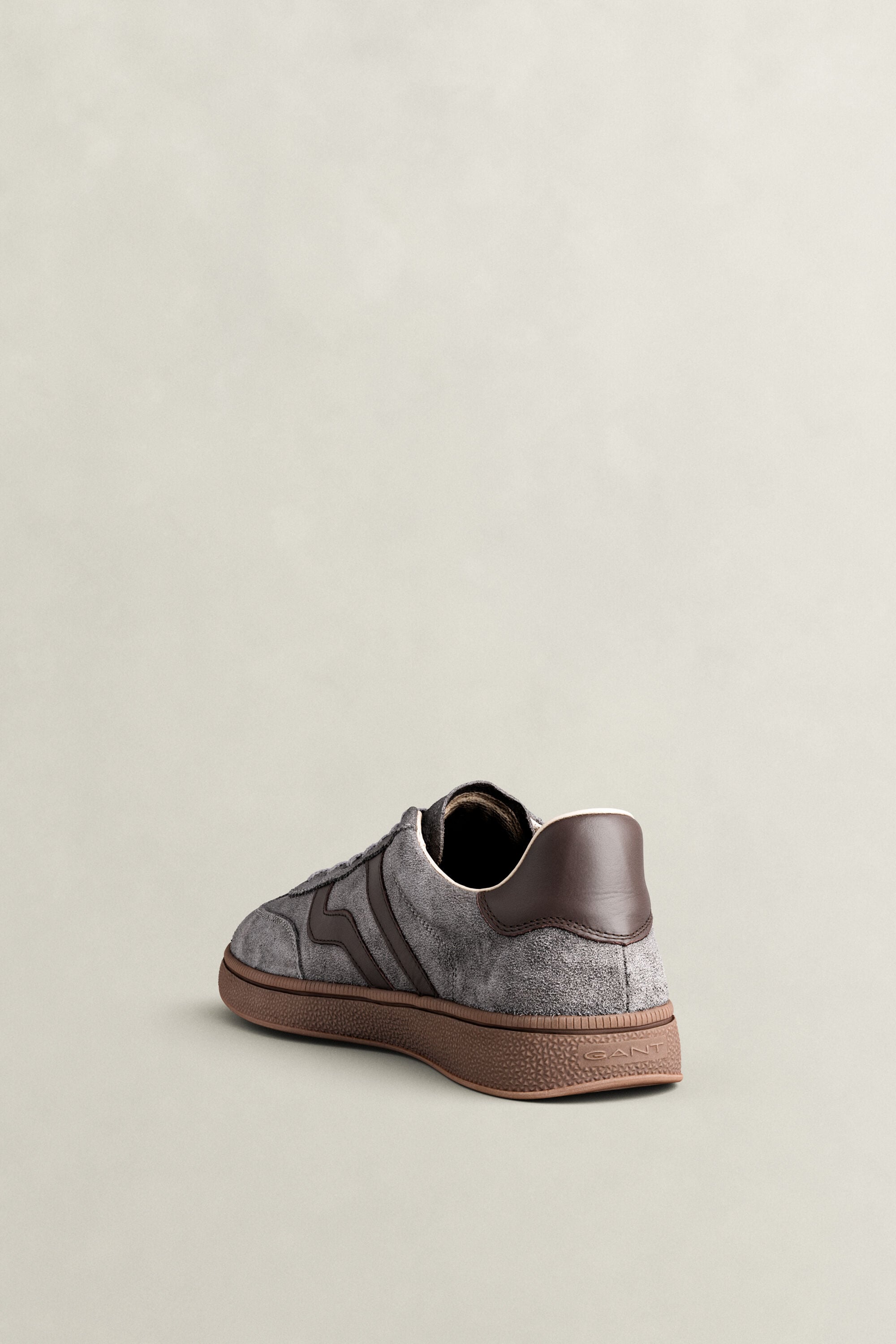 Baskets en daim Cuzmo