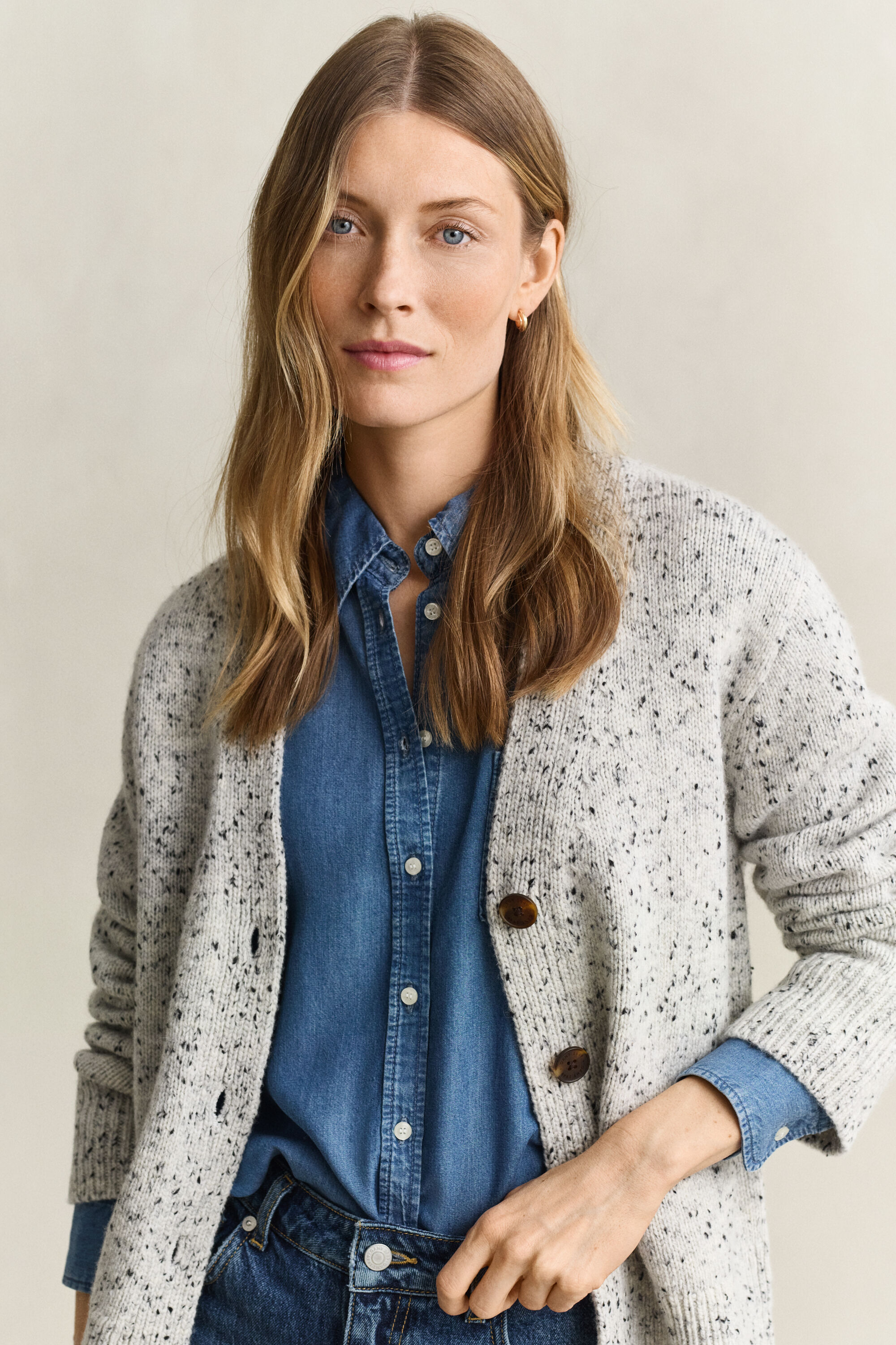 Cardigan en laine mouchetée mélangée