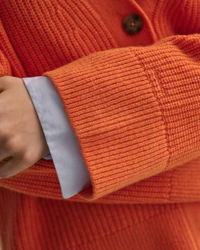 Cardigan en laine côtelée