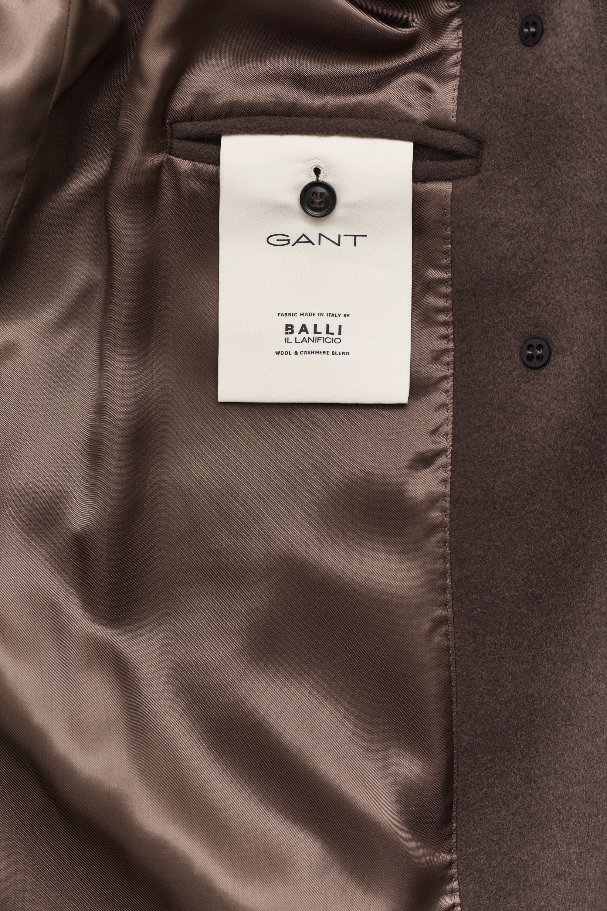 Manteau avec col en peau retournée