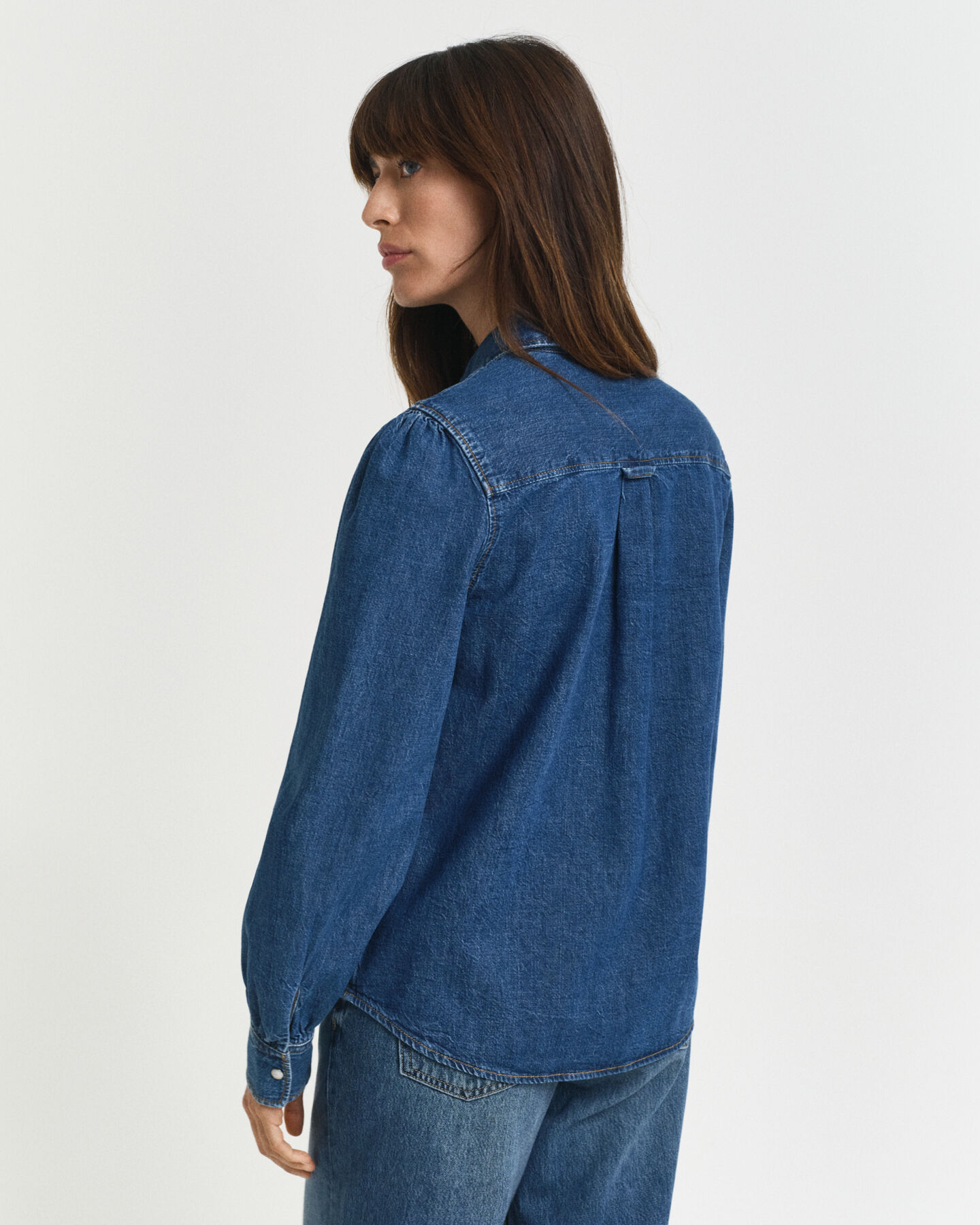 Chemise coupe regular en denim à manches bouffantes