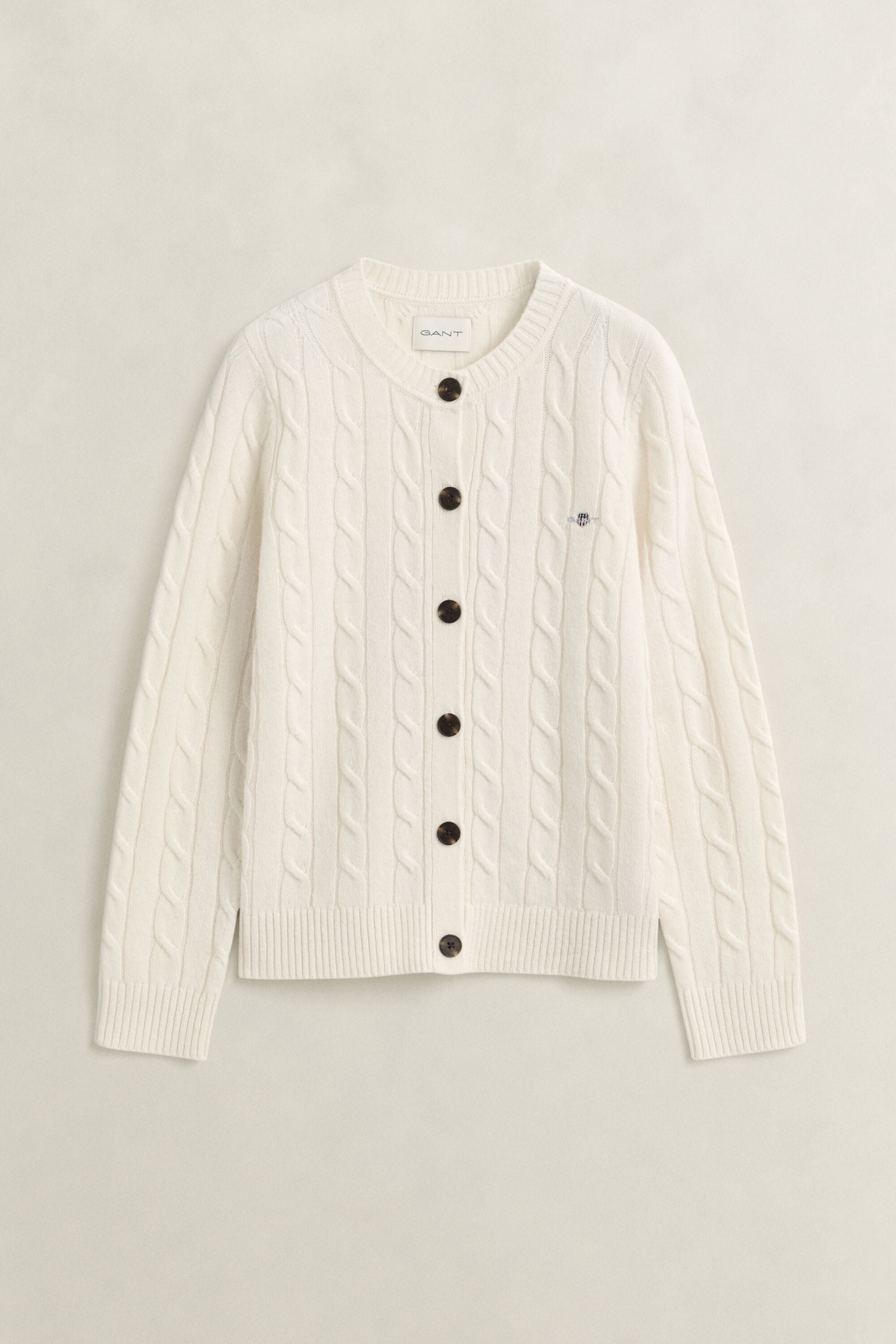 Cardigan en laine d’agneau à maille torsadée