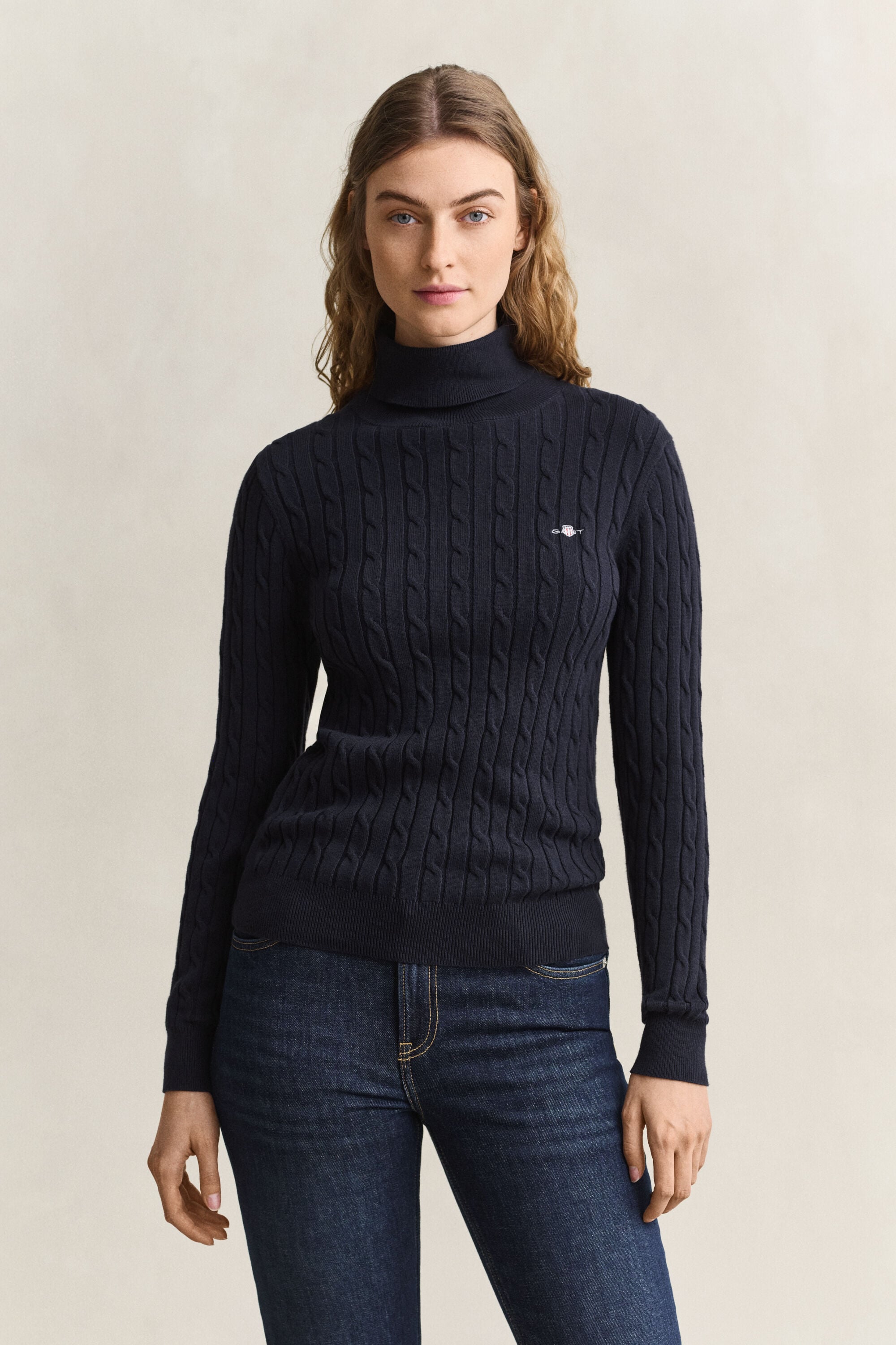Pull col roulé en maille de coton stretch à torsades