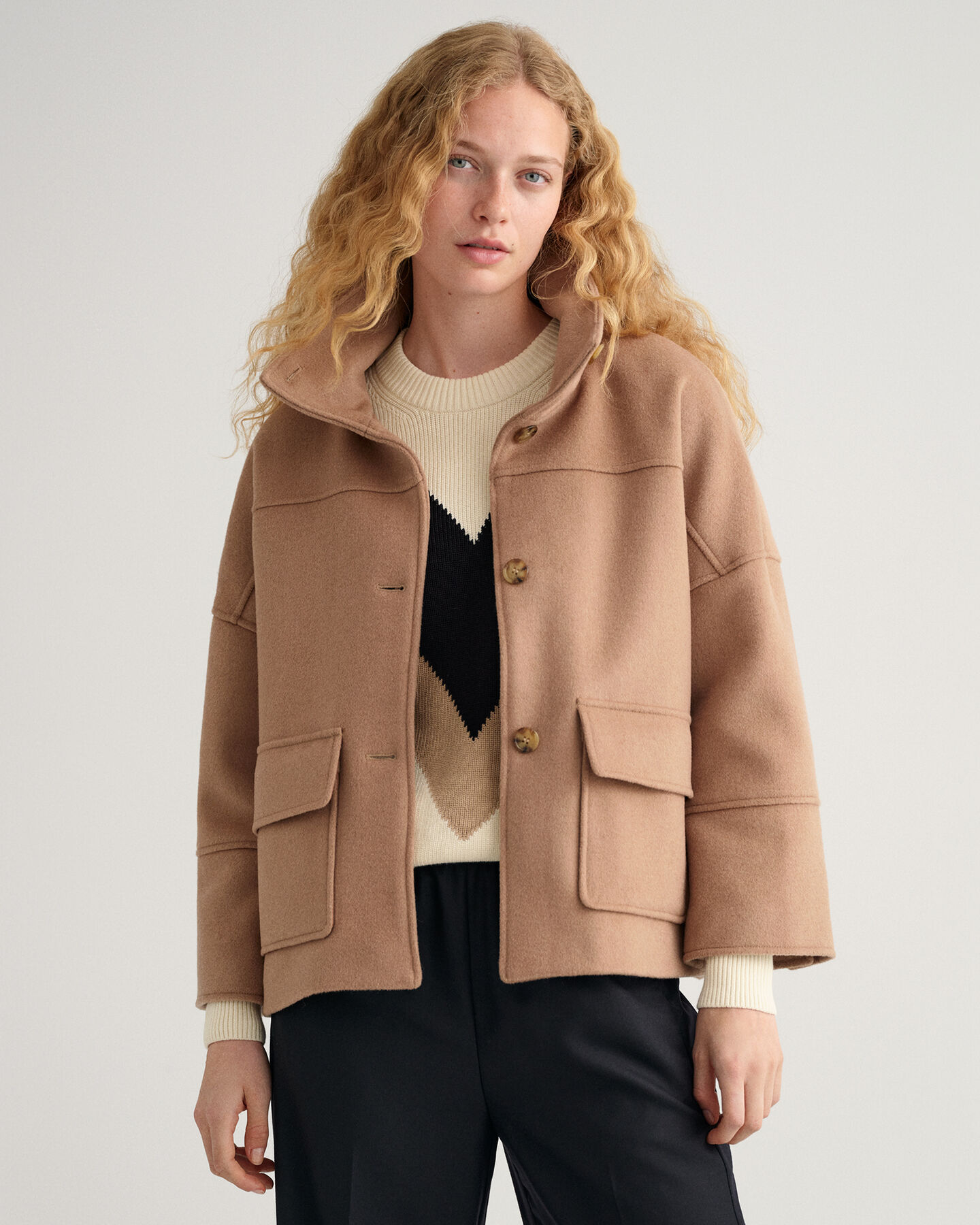 Veste courte en laine m&eacute;lang&eacute;e