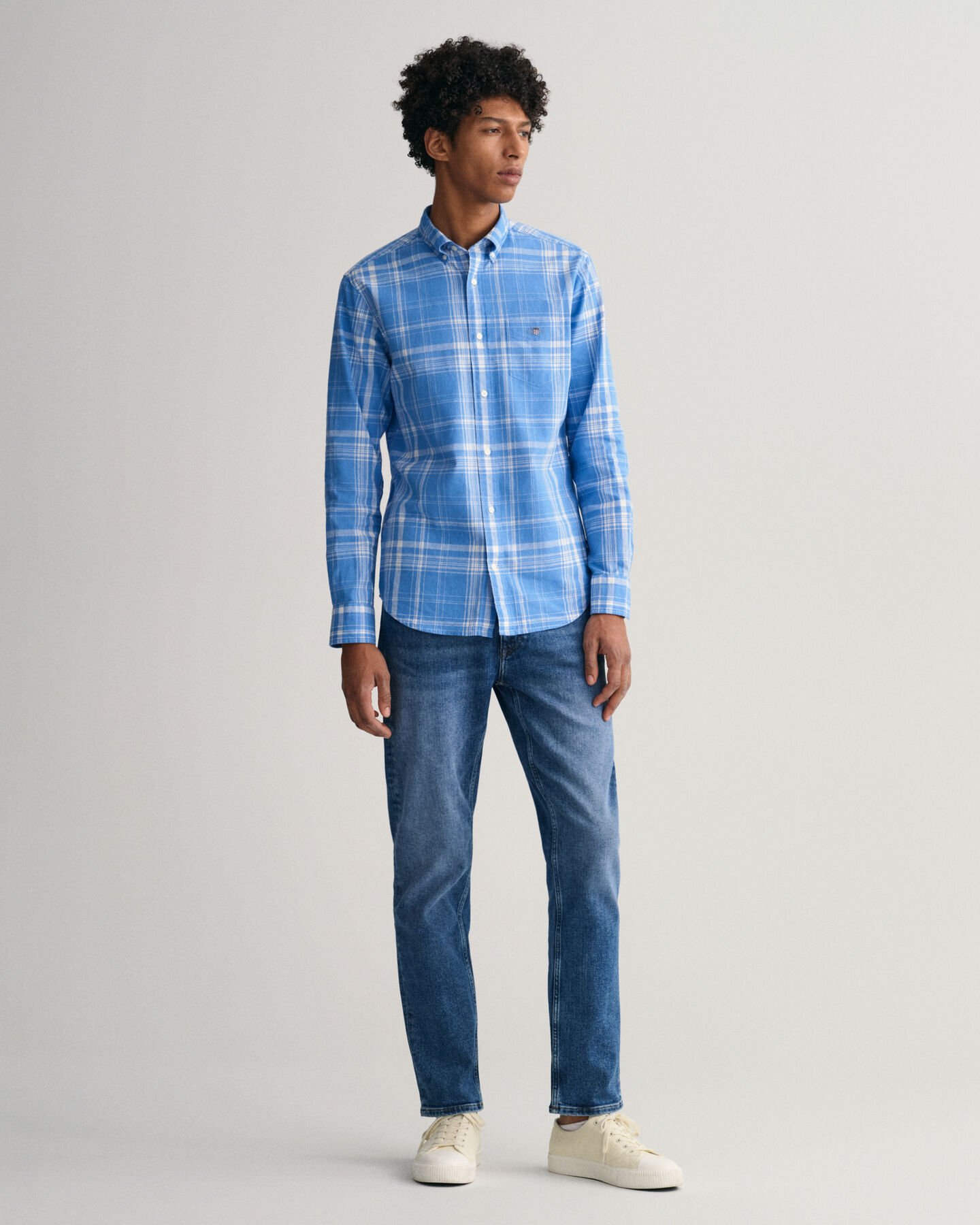 Chemise regular fit en coton et lin à carreaux