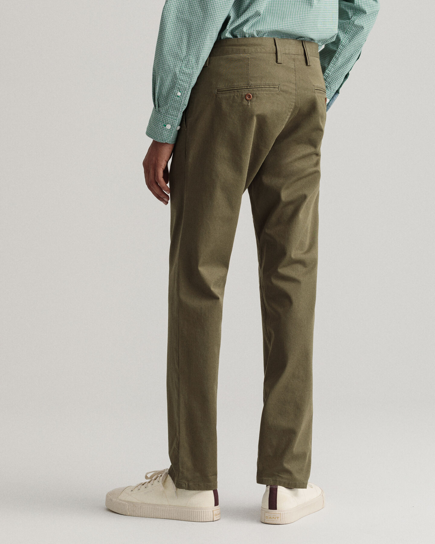 Pantalon chino slim fit en sergé Hallden