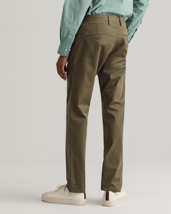 Pantalon chino slim fit en sergé Hallden