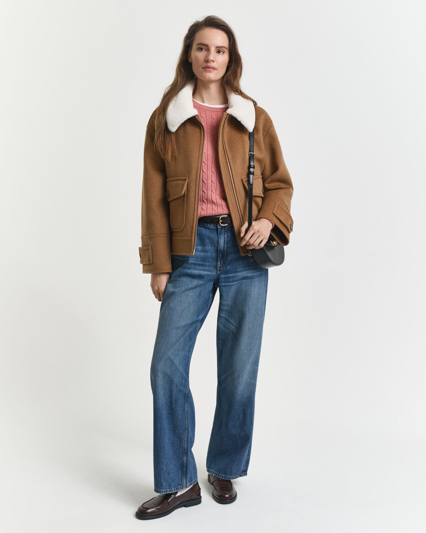 Pull col rond en maille de coton stretch à torsades