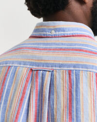 Chemise coupe regular en lin à rayures multicolores
