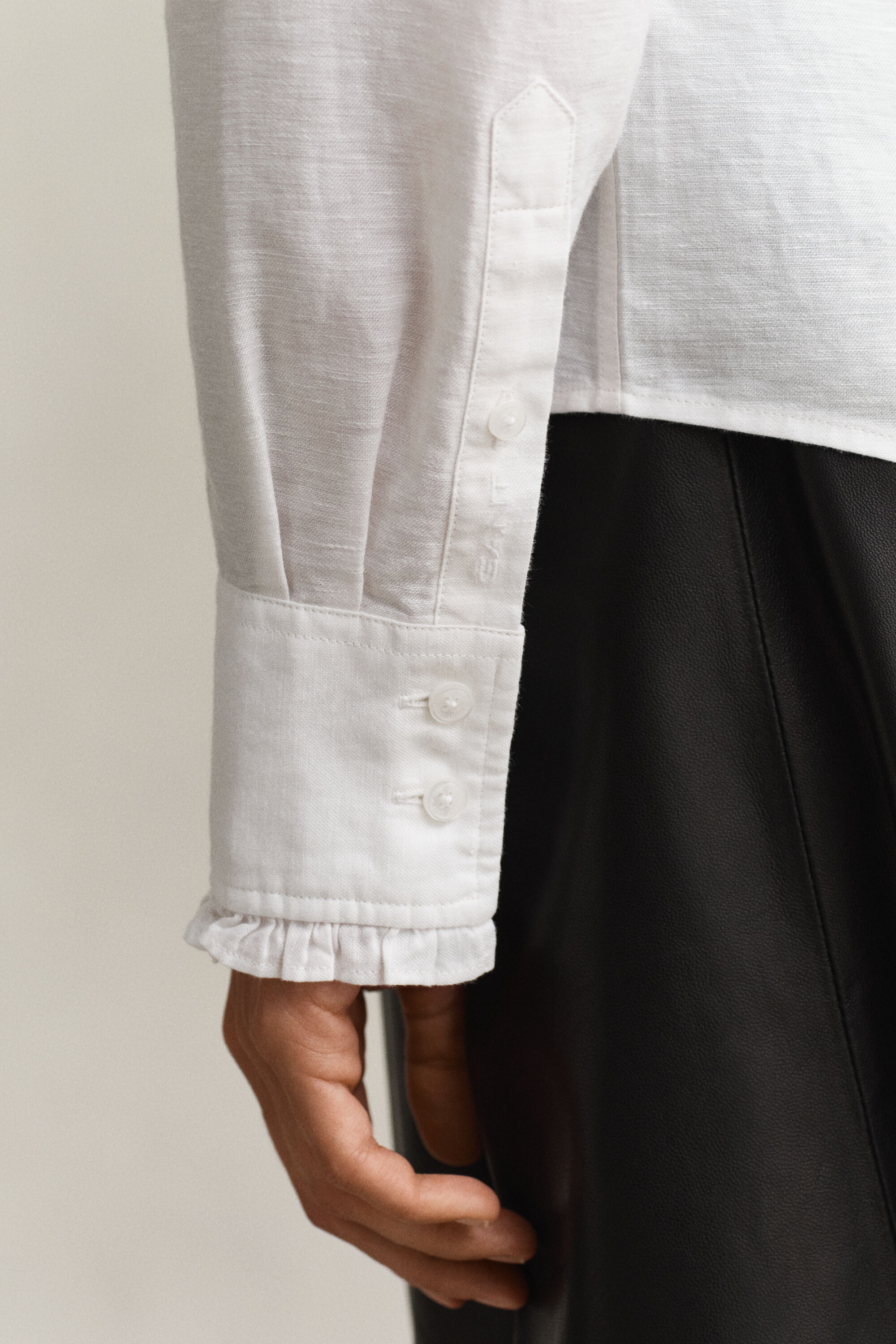 Chemisier à volants en lin mélangé