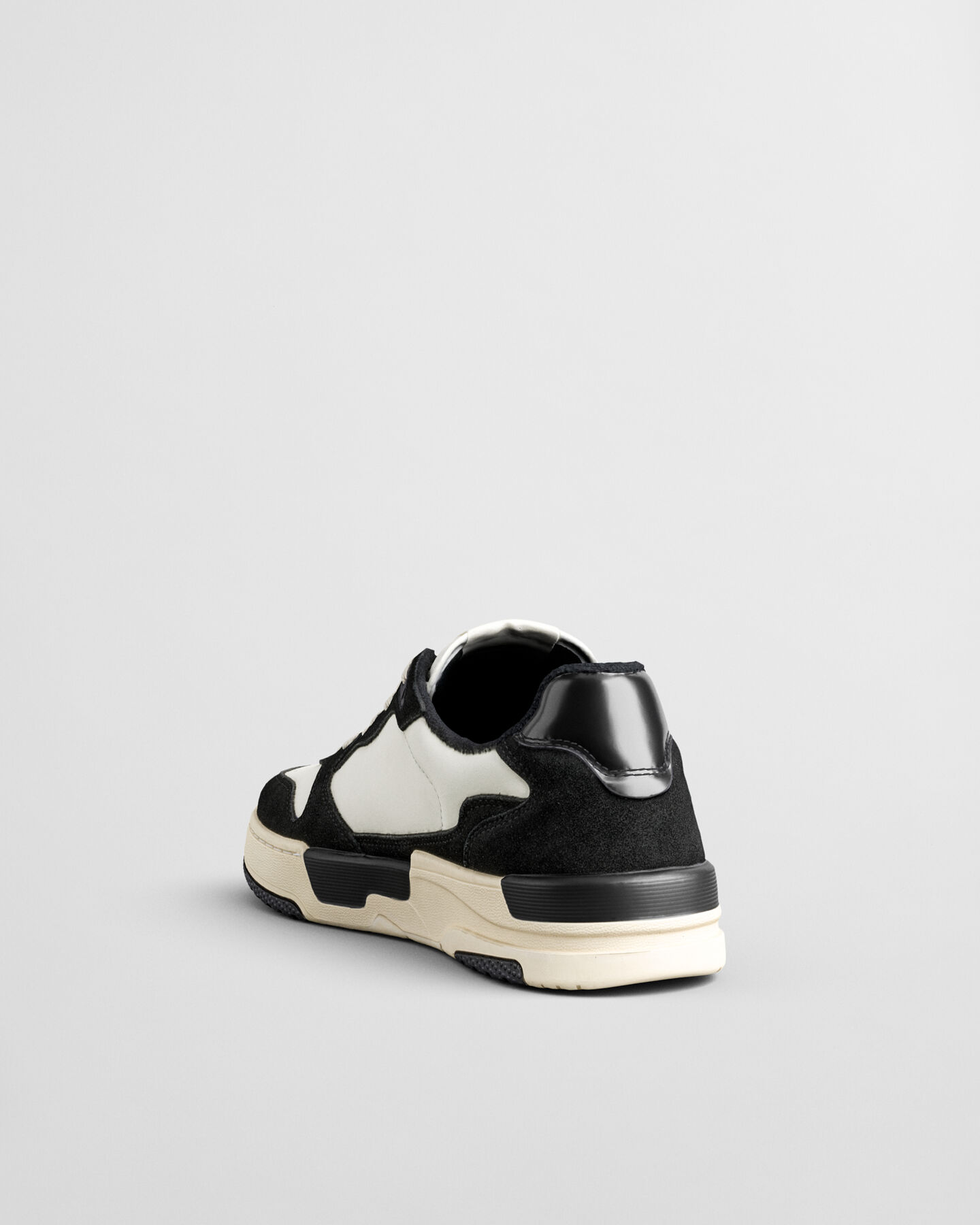 Baskets en daim et cuir Brookpal