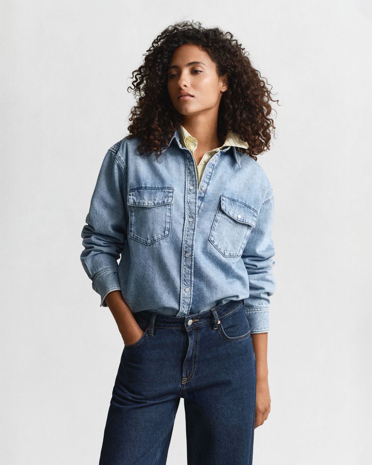 Chemise coupe décontractée en denim