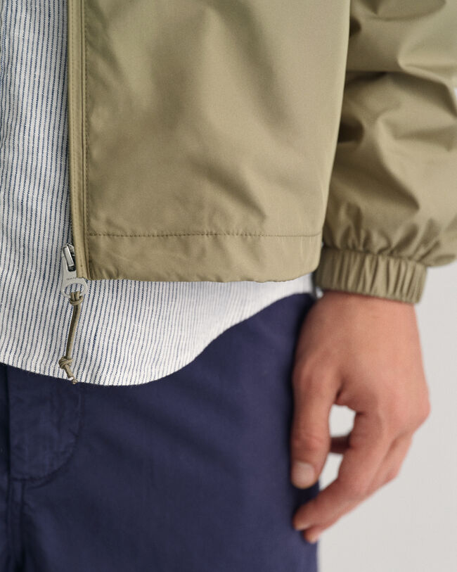 Veste l&eacute;g&egrave;re Windshielder