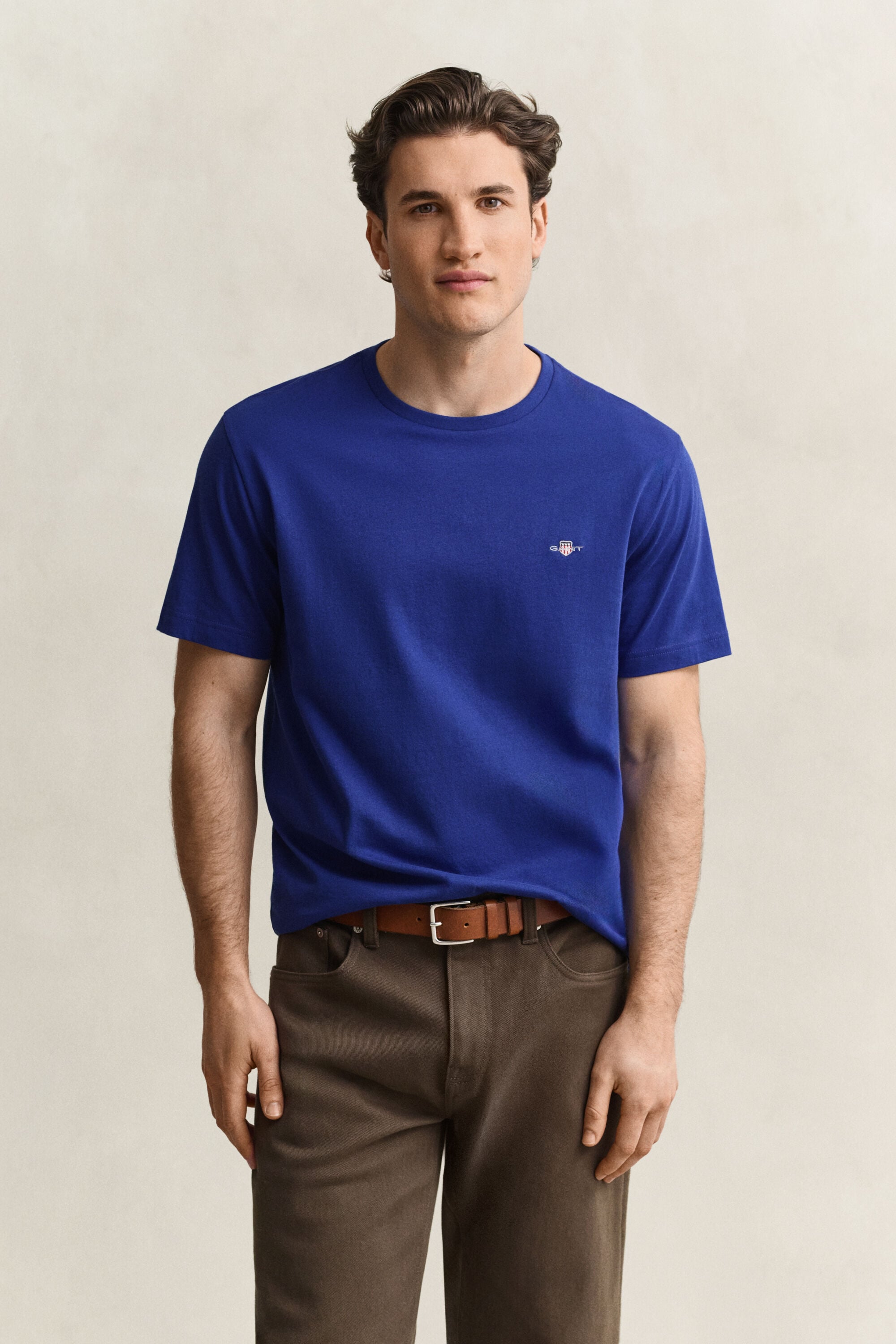 T-shirt coupe regular avec écusson