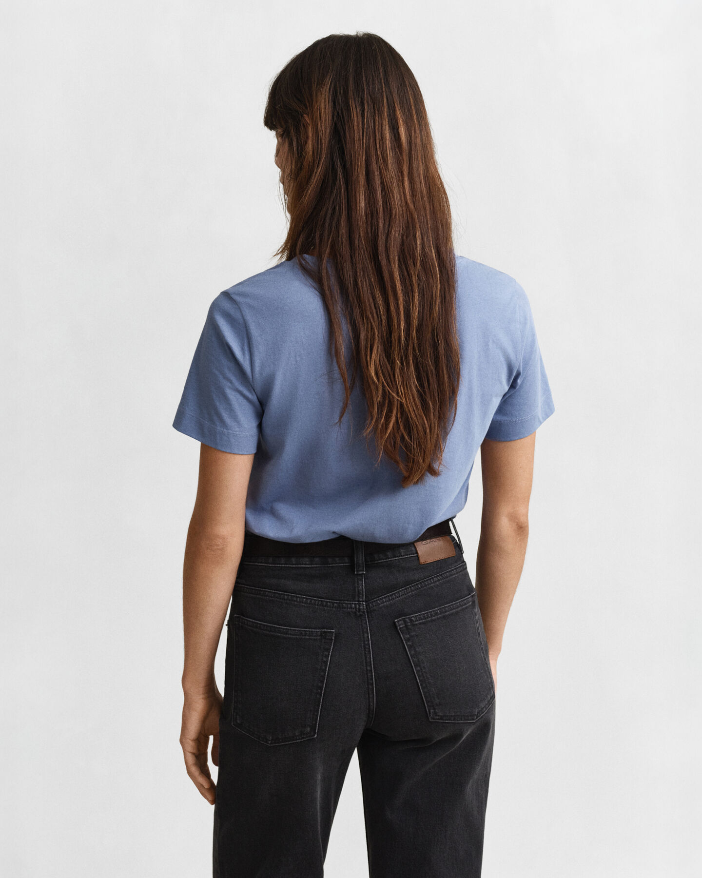 T-shirt col V Shield