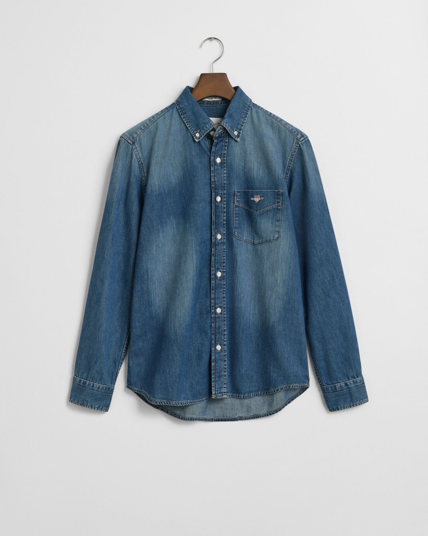 Chemise coupe regular en denim