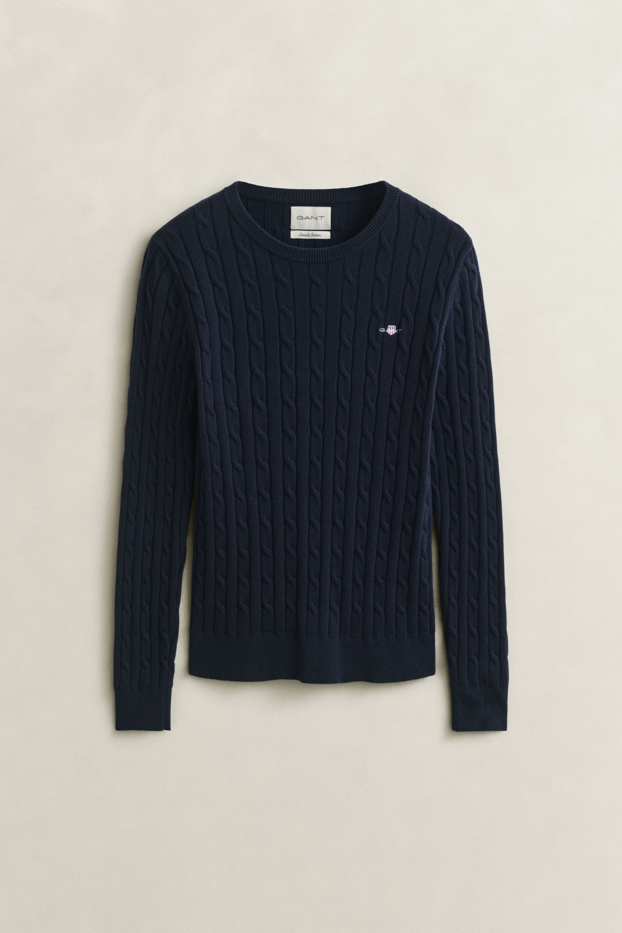 Pull en maille torsadée classique
