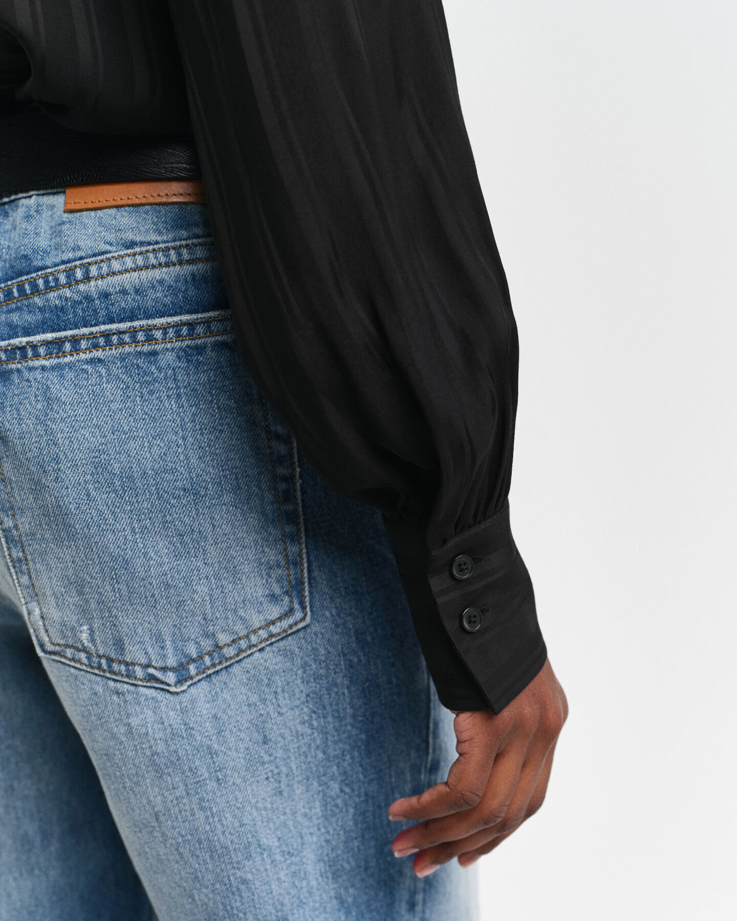 Chemise regular fit en satin &agrave; rayures