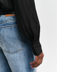 Chemise regular fit en satin &agrave; rayures