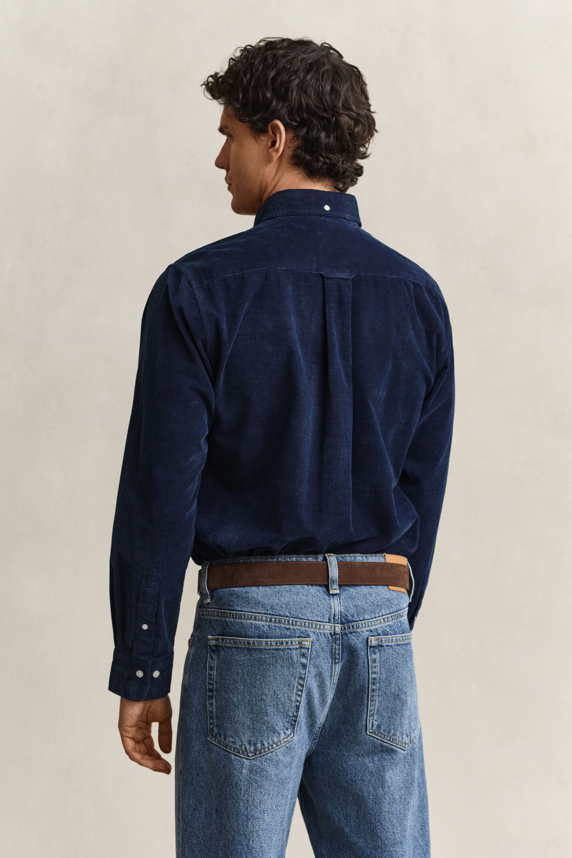 Chemise en velours côtelé indigo