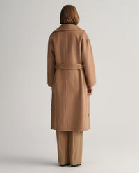 Manteau cousu main avec ceinture