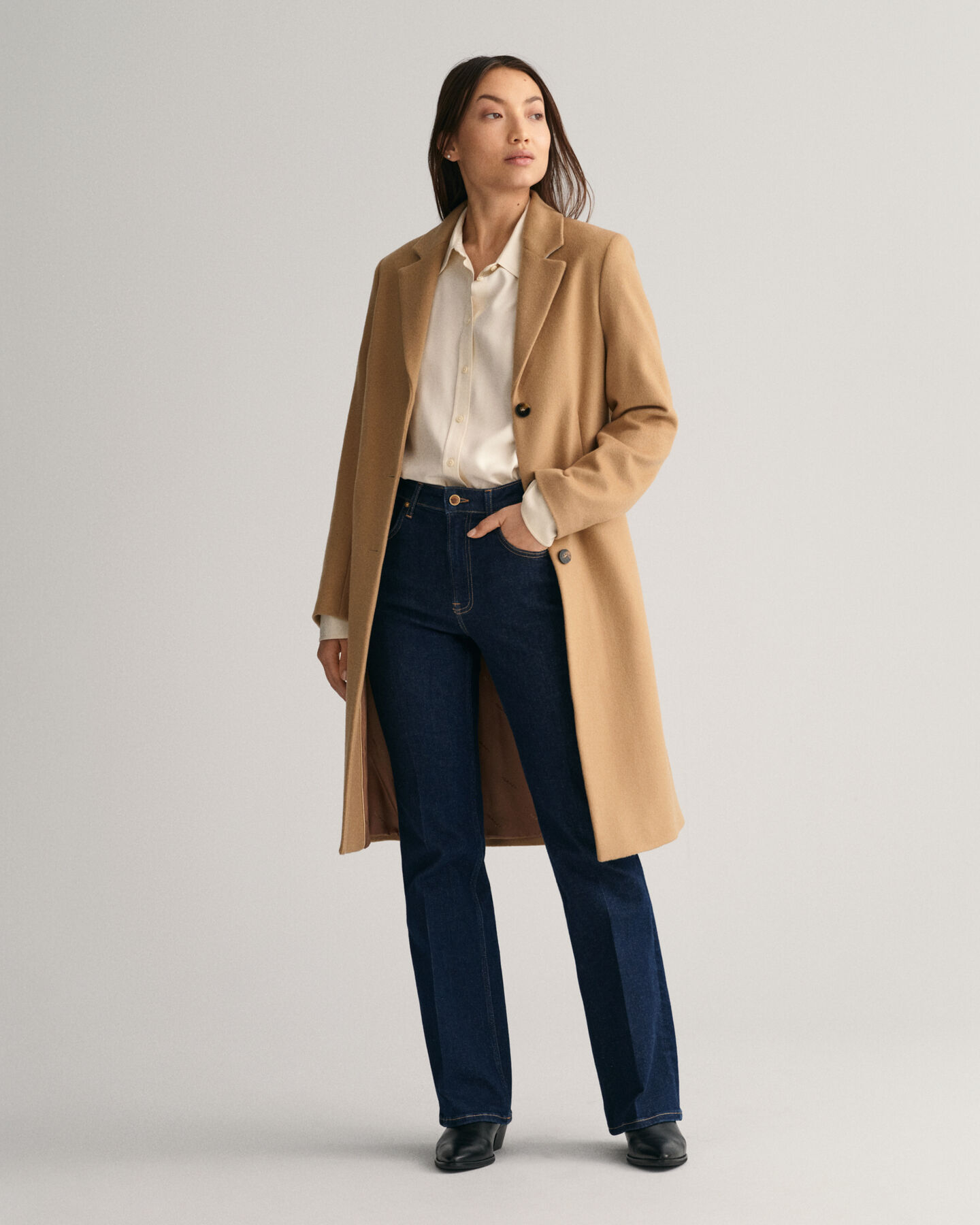Manteau ajusté en laine mélangée