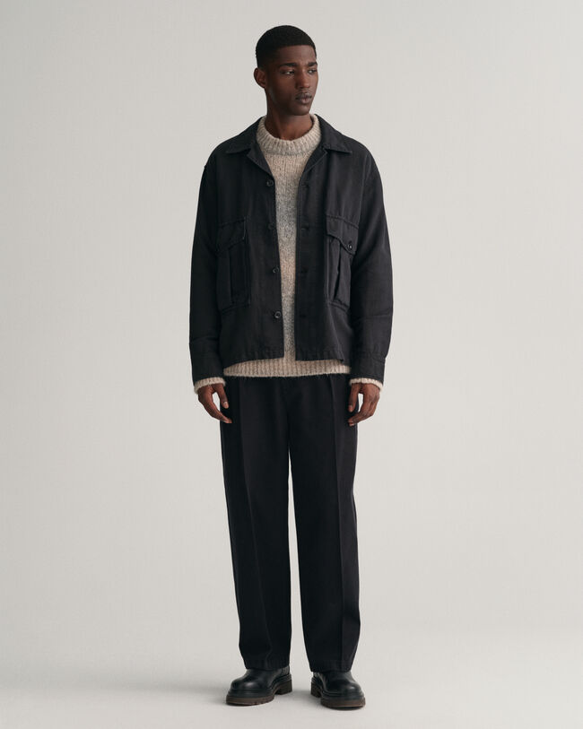 Pantalon chino en sergé plissé