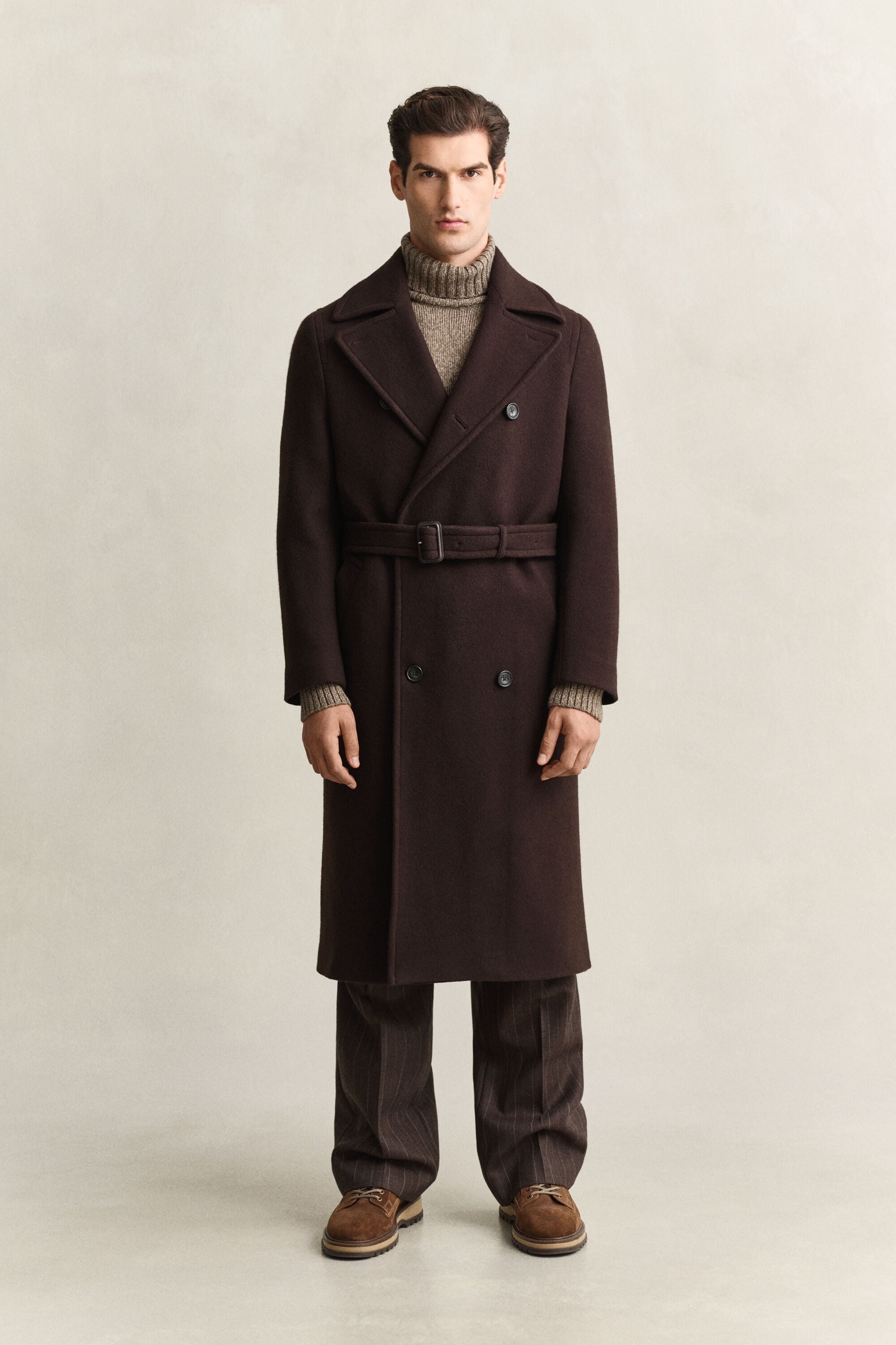 Manteau style militaire avec ceinture